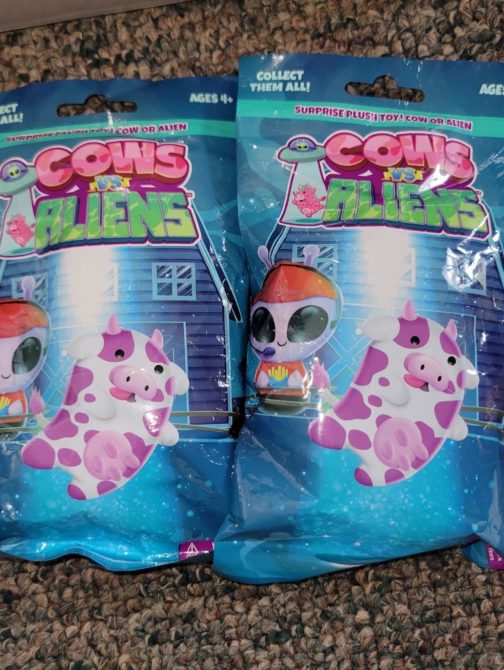 2 Pk Cows vs Aliens Bling Bag Plush Toy - Blue Packaging with Pink & White Cow